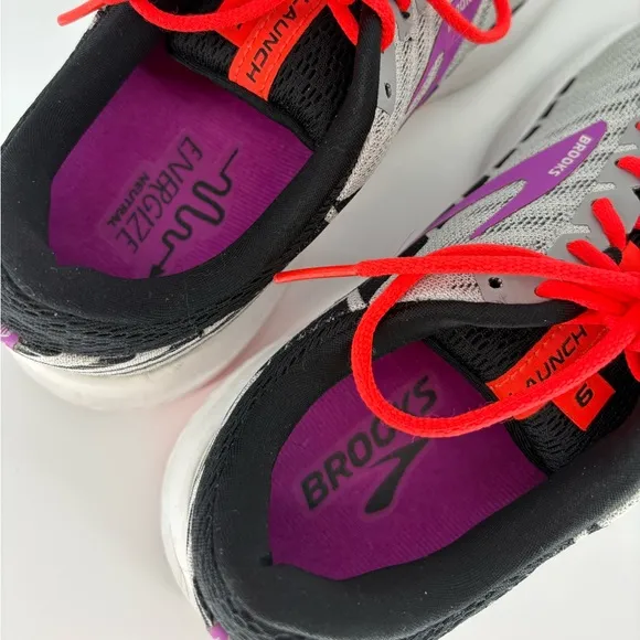 Brooks Womens Launch 6 Running Shoe