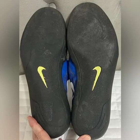 NIKE Track &amp; Field Thrower Shoes Velcro and Laces Size 12