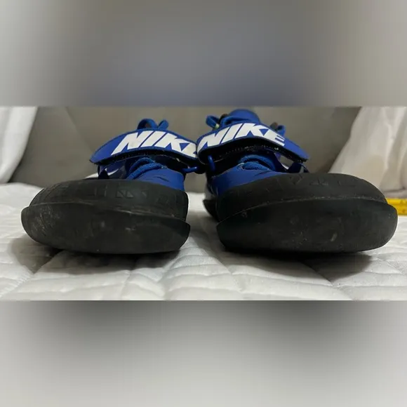 NIKE Track &amp; Field Thrower Shoes Velcro and Laces Size 12