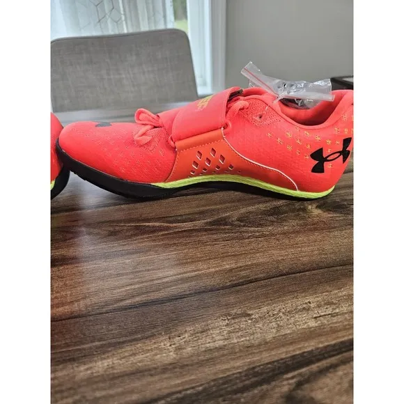 Under Armour HOVR Skyline Long Jump Track Spikes Phoenix Fire Mens Size 9.5 W 11
